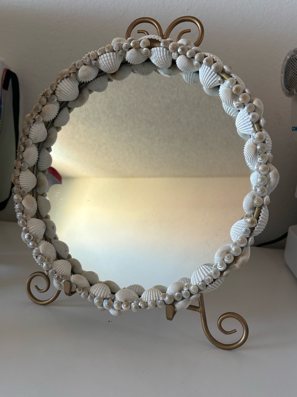 Handmade Seashell Accent Round Vanity Mirror